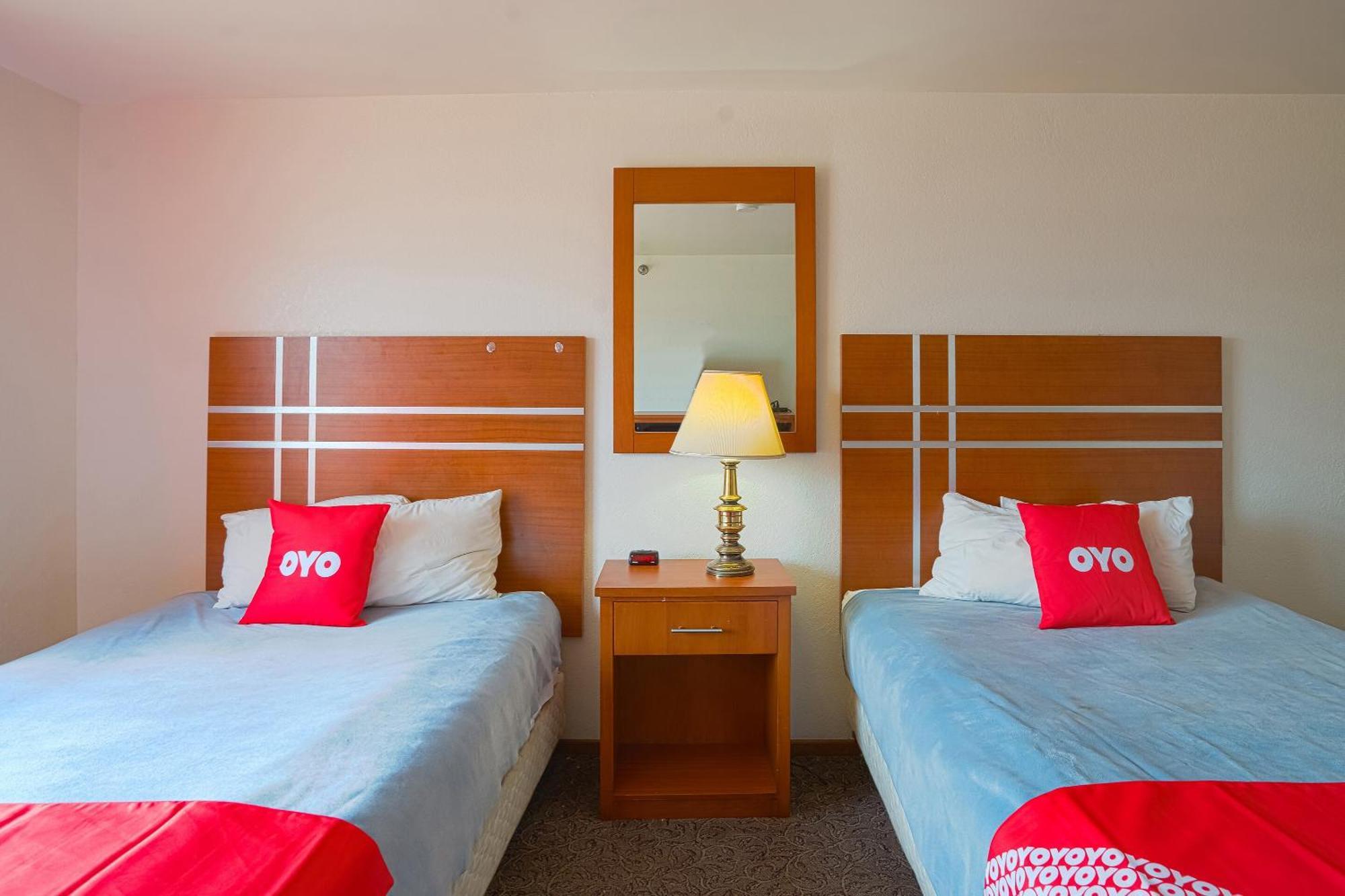 Oyo Hotel Redwood Falls Near Jackpot Casino Esterno foto