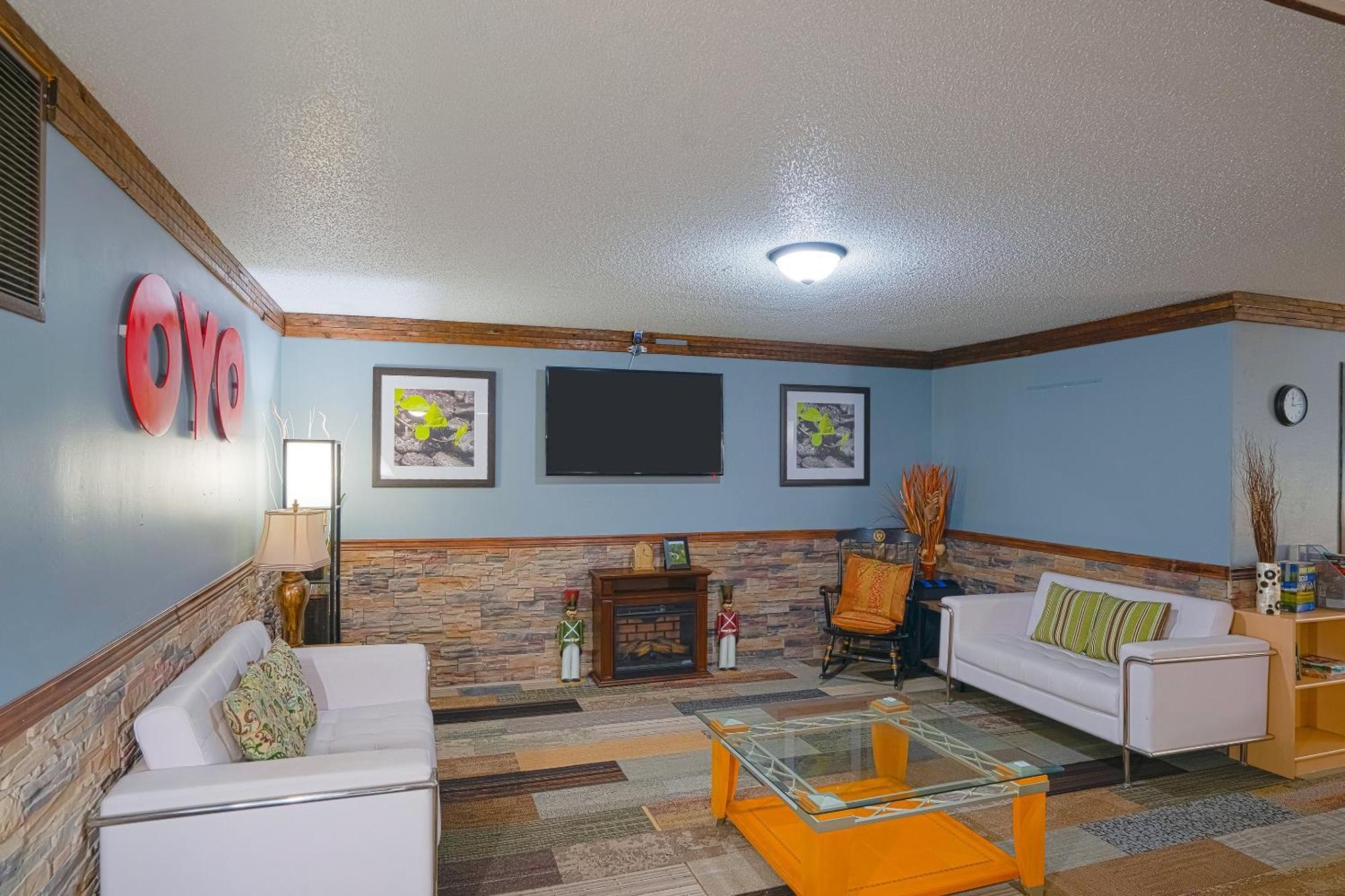 Oyo Hotel Redwood Falls Near Jackpot Casino Esterno foto